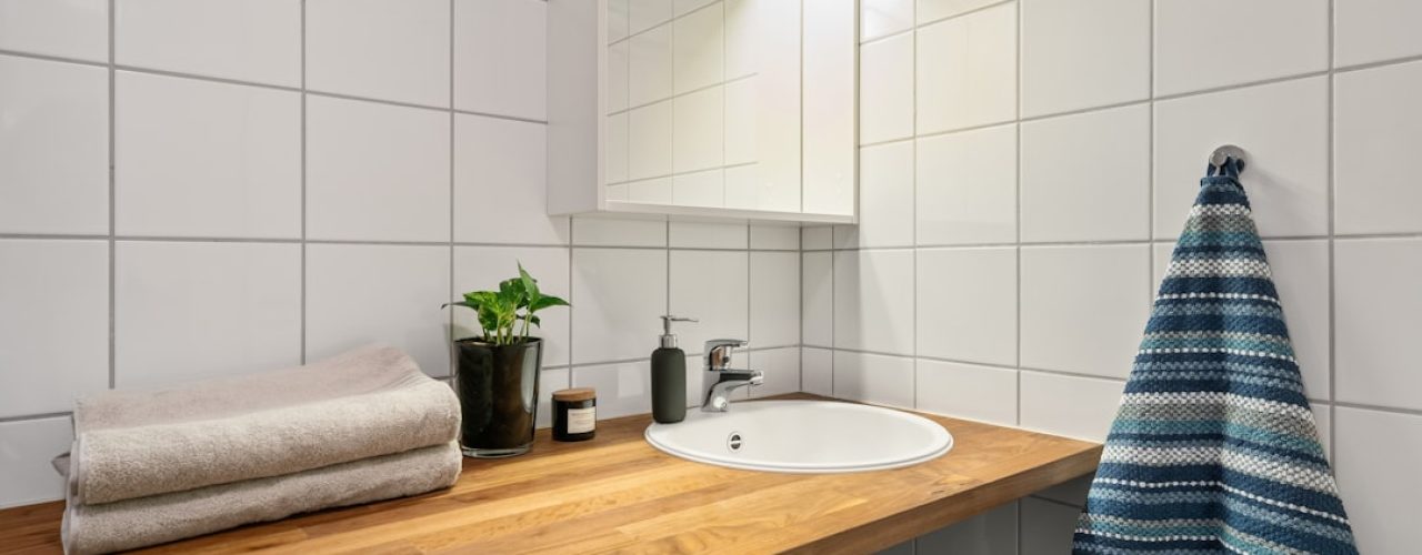 Wat kost een badkamer verbouwen in 2024? Alle kosten op een rij Wat kost een badkamer verbouwen in 2024? Alle kosten op een rij
