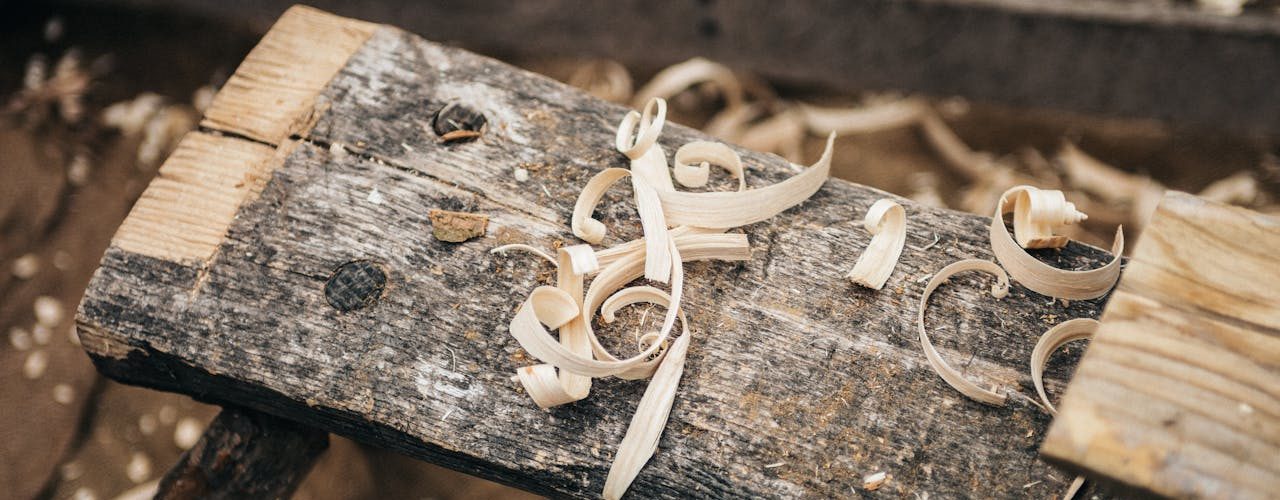Houtbewerking voor elke klusser: zo kies je het juiste gereedschap