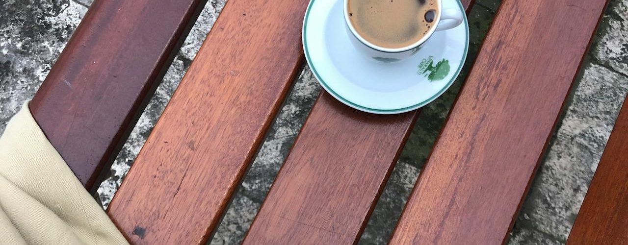 De leukste tuinbanken voor grote tuinen De leukste tuinbanken voor grote tuinen